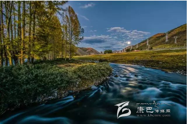 新都橋，正在打開最美時光,我在這里等你......